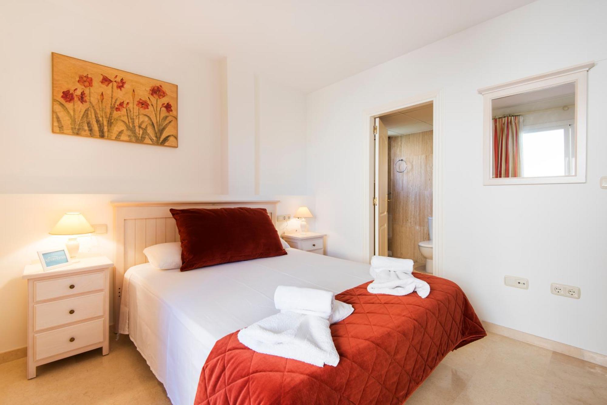 Rentandhomes Penthouse Elviria Golf Марбелья Екстер'єр фото