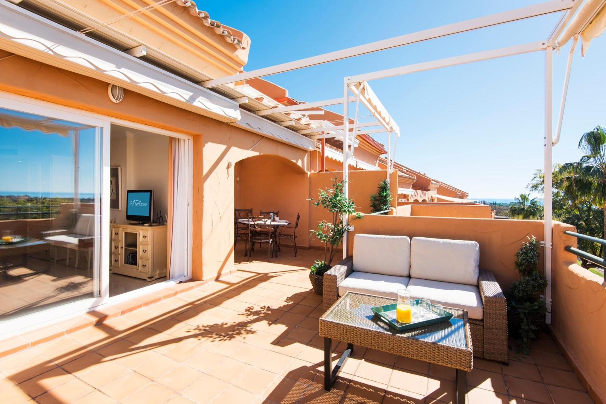 Rentandhomes Penthouse Elviria Golf Марбелья Екстер'єр фото